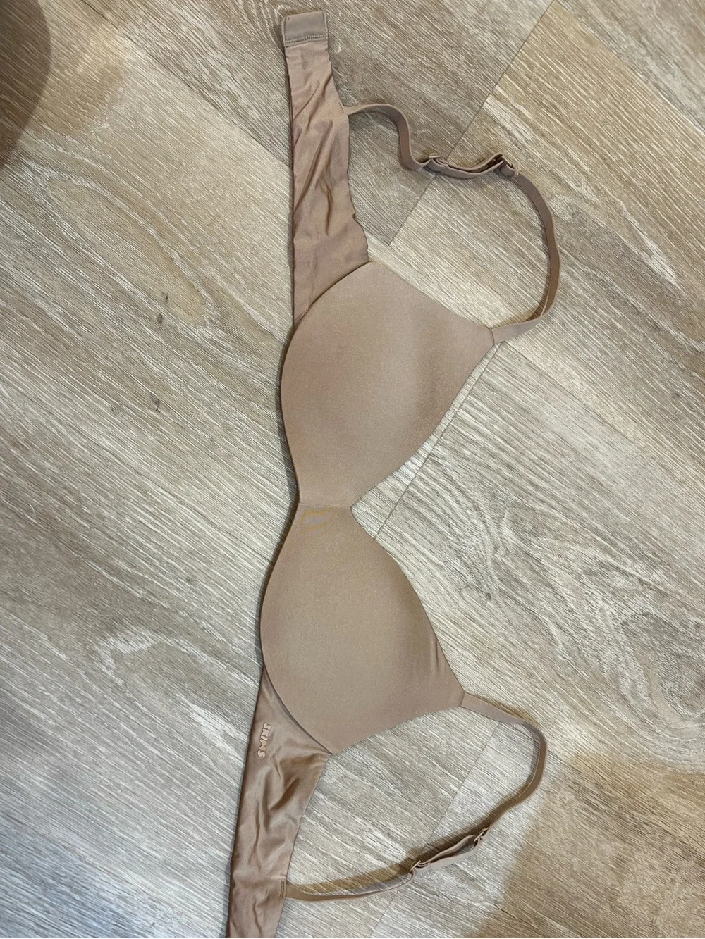 SKIMS Nude Seamless Lightly Lined Bra 34A